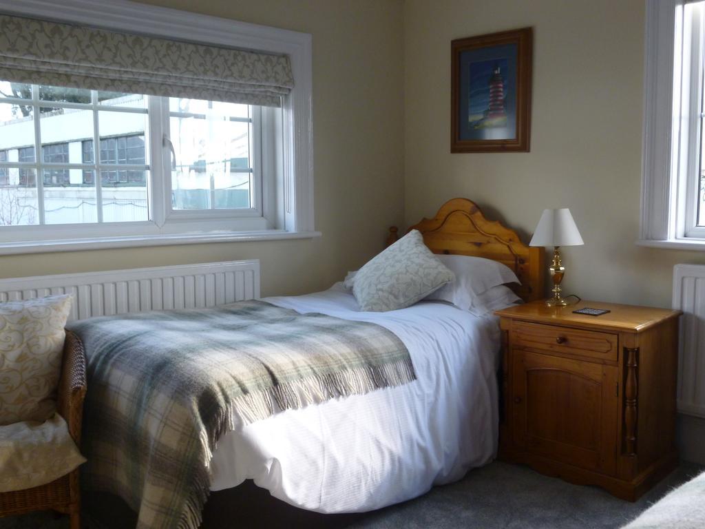 The Maples Bed & Breakfast Hythe  Room photo